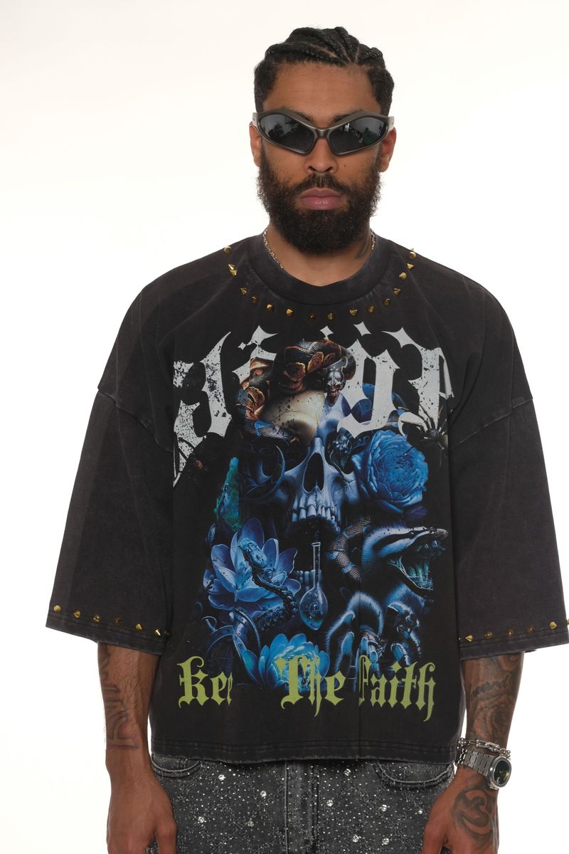 Stray Glory Be wide & crop fit Tshirt