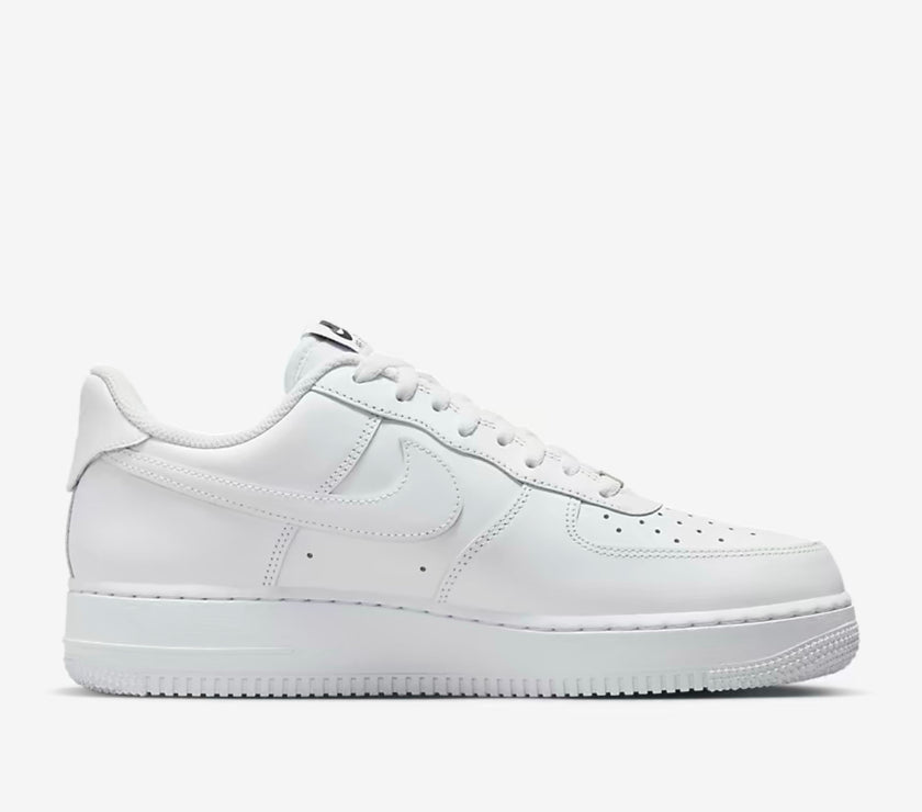 Nike Air Force 1 '07 EasyOn Shoes