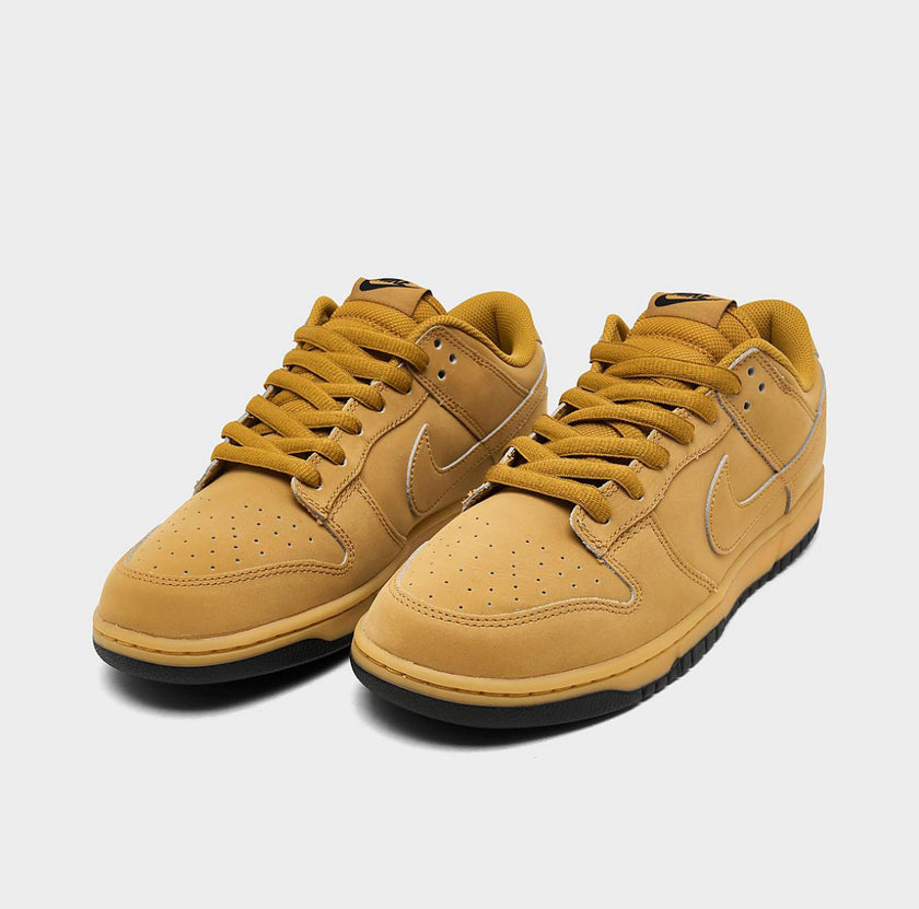 Nike Dunk Low Retro SE Wheat Gum