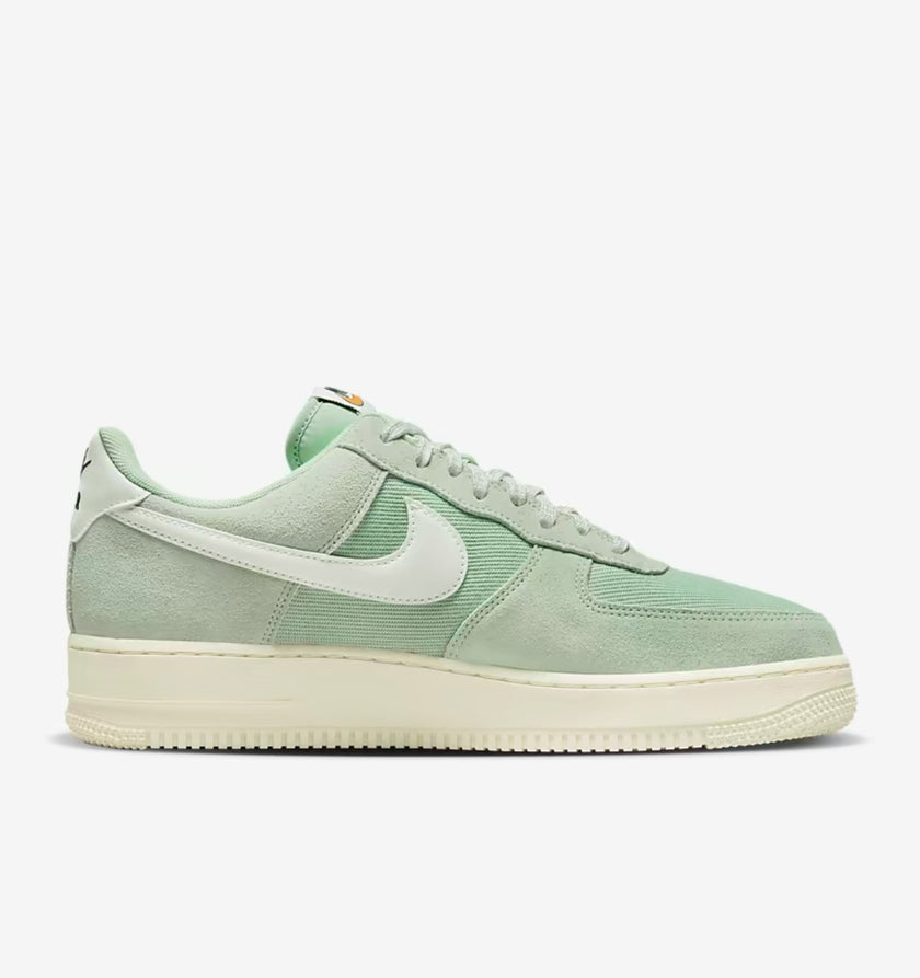 Nike Air Force 1 '07 LV8 Men's Shoes