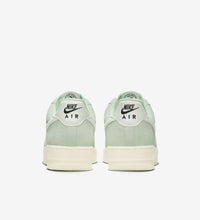 Nike Air Force 1 '07 LV8 Men's Shoes