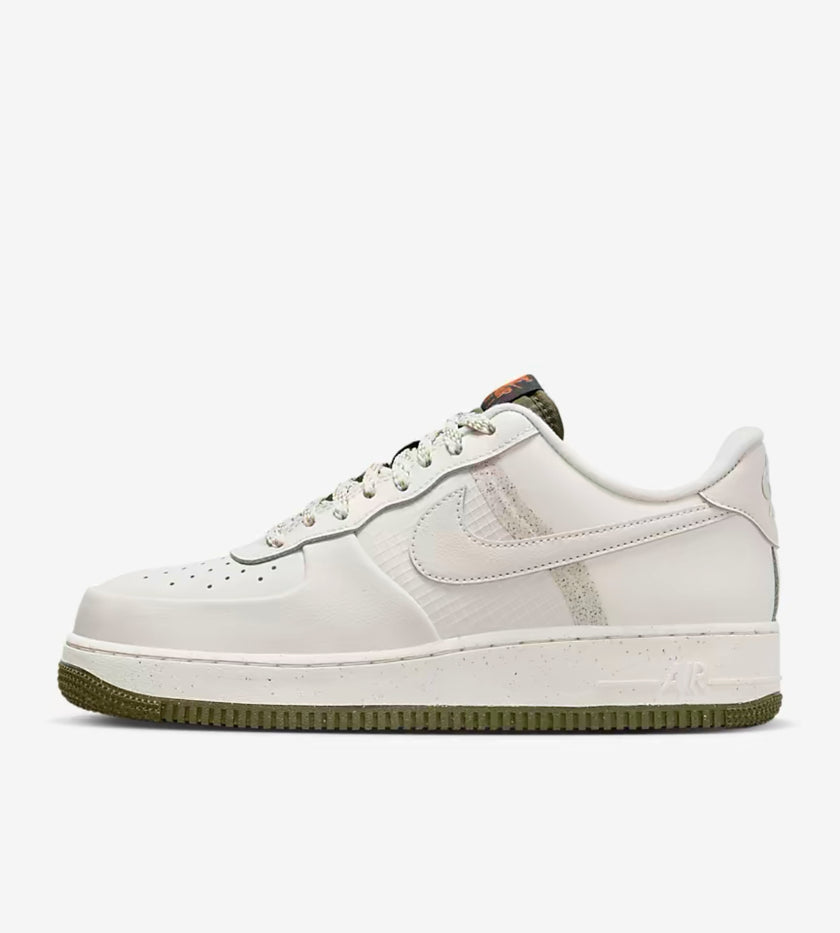 Nike Air Force 1 '07 LV8 Men's Shoes