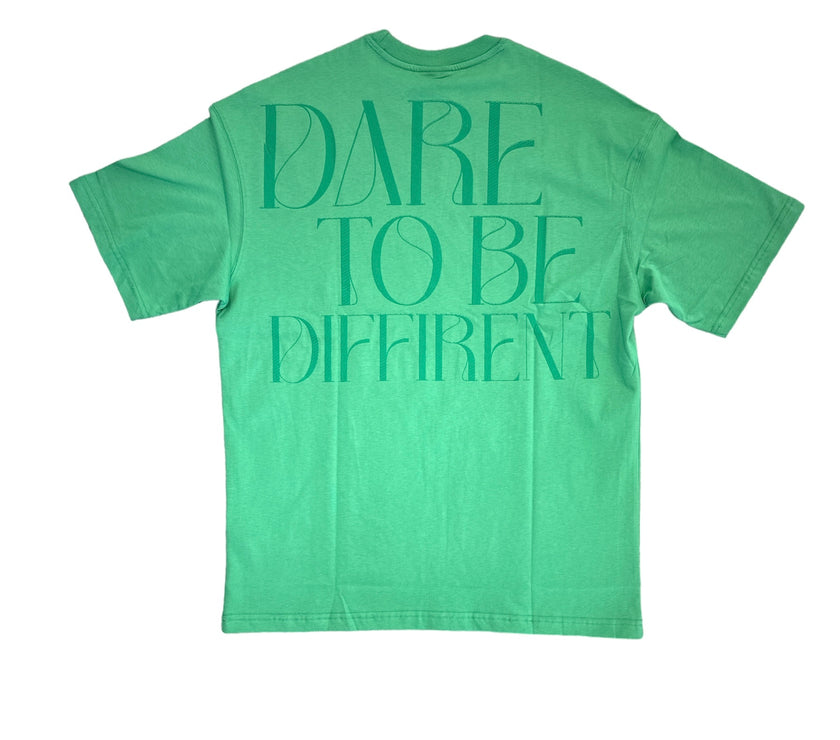 YEP "DARE TO BE DIFFERENT" OVERSIZED TSHIRT